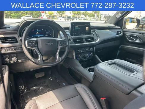 Used 2023 Chevrolet Tahoe Z71 w/ Luxury Package AWD/4WD image 15