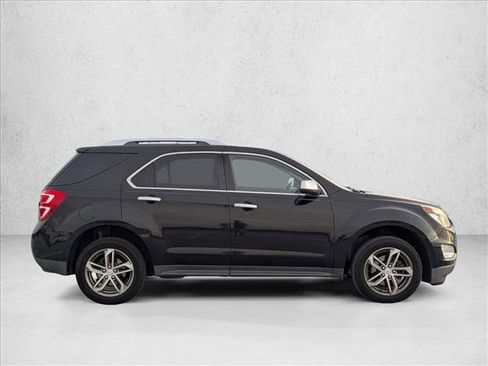 Used 2017 Chevrolet Equinox Premier w/ Enhanced Convenience Package FWD image 4