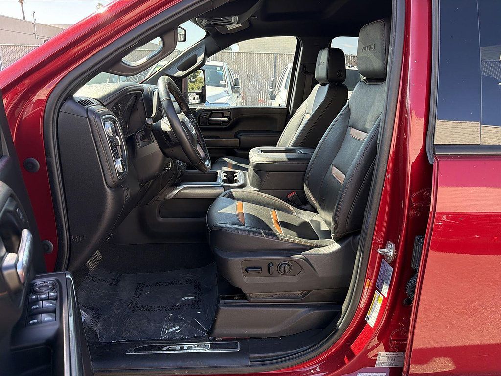 Used 2021 GMC Sierra 2500 AT4 AWD/4WD image 17