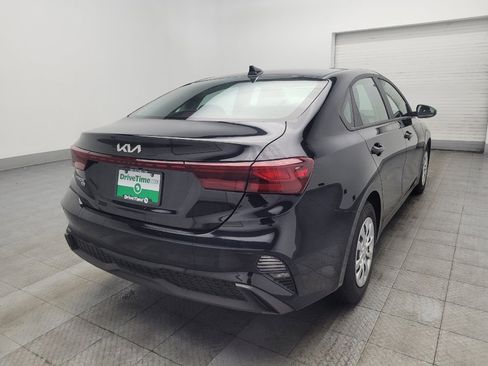 Used 2024 Kia Forte LX image 9