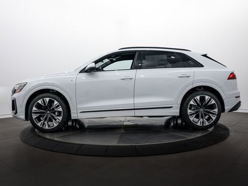 New 2026 Audi Q8 Premium Plus image 6