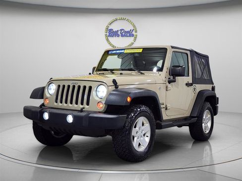 Used 2017 Jeep Wrangler Sport w/ Quick Order Package 23S AWD/4WD image 1