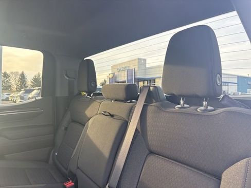 Used 2023 Chevrolet Silverado 1500 RST image 17