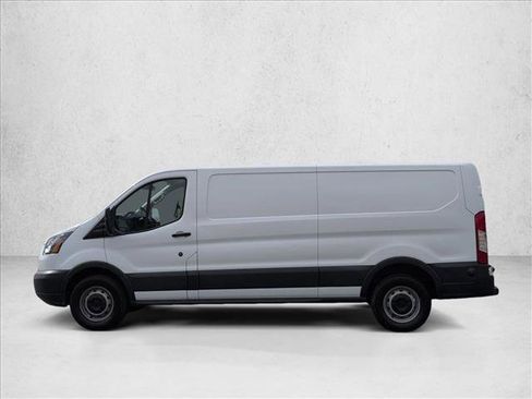Used 2018 Ford Transit 250 148 Low Roof RWD image 9