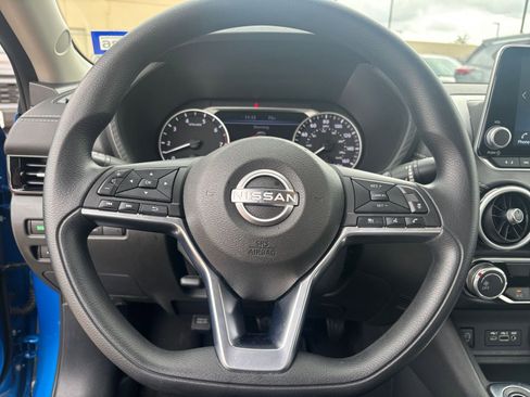 Used 2025 Nissan Sentra SV image 25