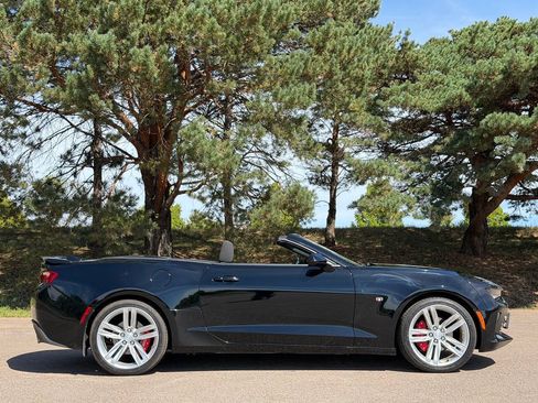 Used 2016 Chevrolet Camaro LT w/ RS Package RWD image 2