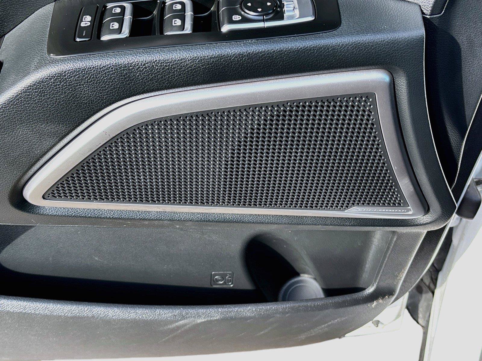 Used 2025 Kia Telluride S FWD image 19