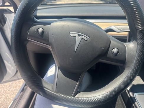 Used 2022 Tesla Model 3 Long Range AWD/4WD image 15