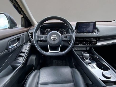 Used 2022 Nissan Rogue SV w/ SV Premium Package AWD/4WD image 5