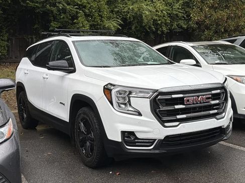 Used 2022 GMC Terrain AT4 w/ Infotainment Package II AWD/4WD image 3