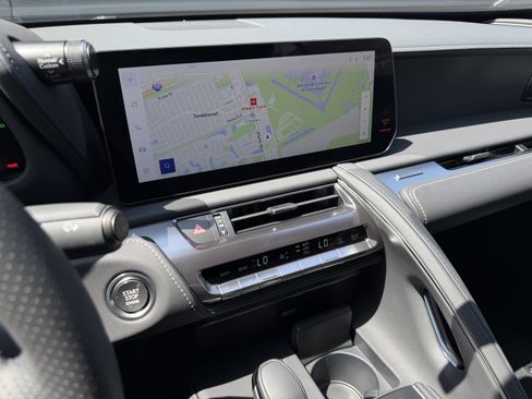 Used 2025 Lexus LC 500 Convertible w/ Touring Package image 26