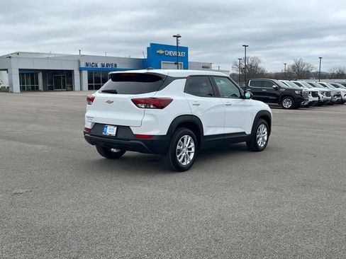 New 2026 Chevrolet TrailBlazer LS w/ LS Convenience Package FWD image 4