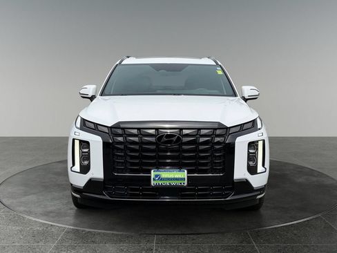 Used 2025 Hyundai Palisade Calligraphy AWD/4WD image 2