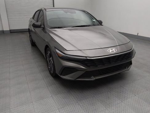 Used 2025 Hyundai Elantra Sport w/ Cargo Package FWD image 14