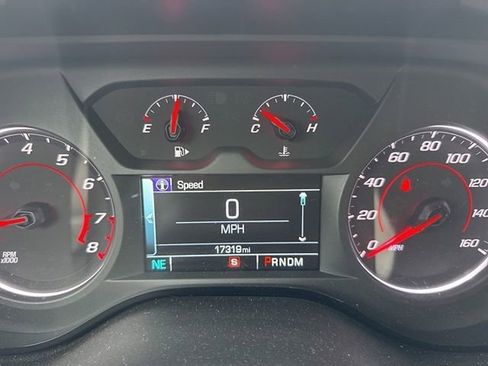 Used 2017 Chevrolet Camaro LT w/ RS Package image 9