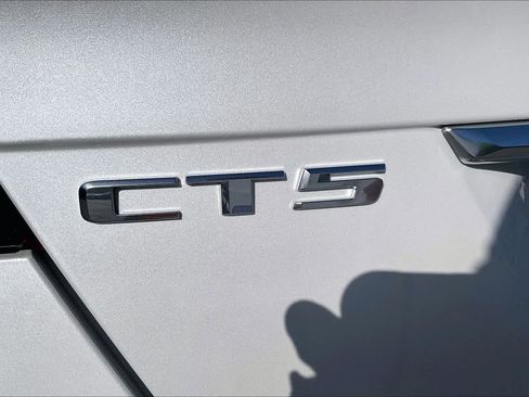 Used 2025 Cadillac CT5 Premium Luxury RWD image 10