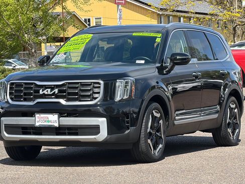 Used 2025 Kia Telluride S AWD/4WD image 8