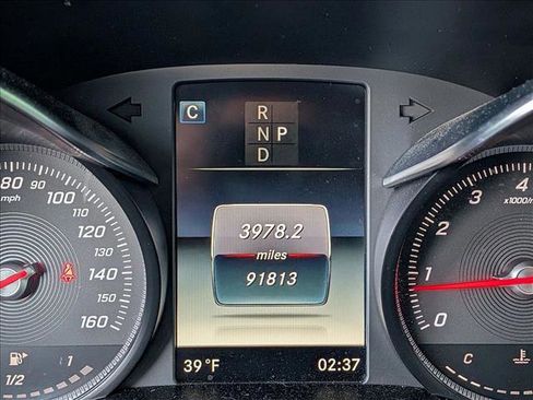 Used 2018 Mercedes-Benz GLC 300 4MATIC Coupe image 7