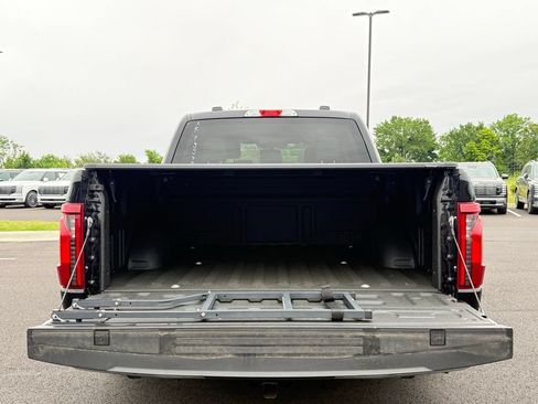Used 2024 Ford F150 XLT w/ Mobile Office Package RWD image 7