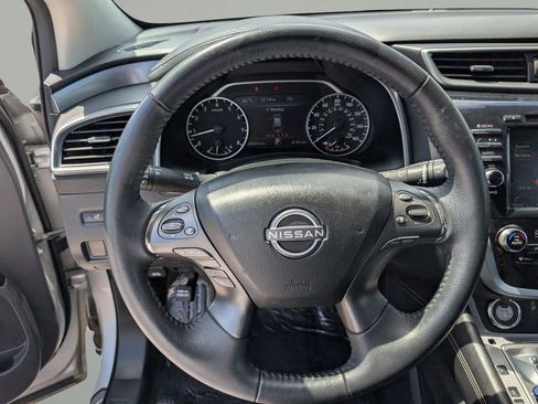 Used 2023 Nissan Murano SV image 21