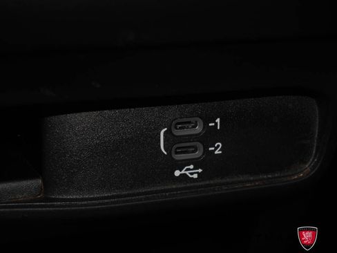 Used 2026 Chrysler Pacifica Select FWD image 35
