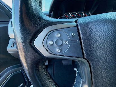 Used 2019 Chevrolet Suburban LT image 29