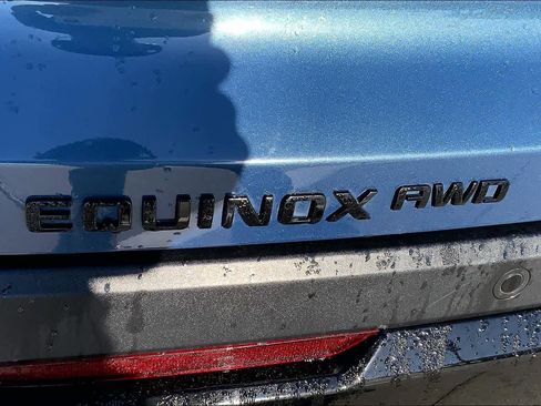 Certified 2025 Chevrolet Equinox RS image 10
