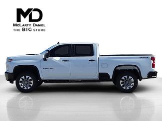 Used 2022 Chevrolet Silverado 2500 Custom w/ Custom Value Package video 3