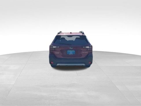 Used 2025 Subaru Outback Limited w/ Popular Package #2 image 5