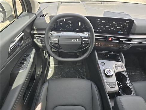 New 2026 Kia Sportage SX Prestige AWD/4WD image 6
