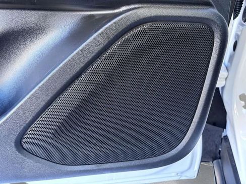 Used 2022 GMC Terrain SLT image 14