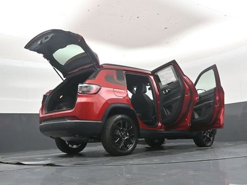 New 2026 Jeep Compass Latitude AWD/4WD image 52
