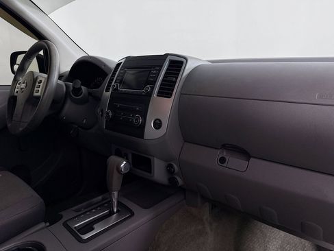 Used 2018 Nissan Frontier S image 28