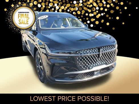 Certified 2024 Lincoln Nautilus Reserve w/ Equipment Group 202A image 4