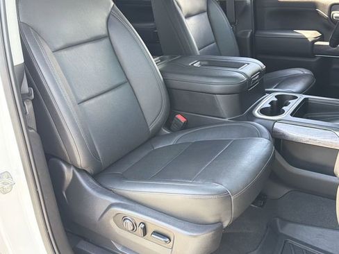 Used 2021 Chevrolet Silverado 2500 LTZ w/ LTZ Convenience Package AWD/4WD image 33