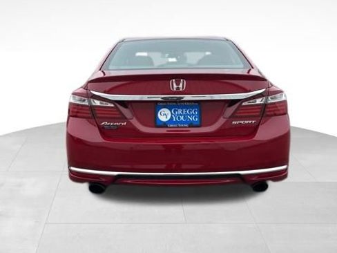 Used 2016 Honda Accord Sport image 5