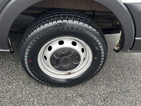 Used 2021 Ford Transit 350 XL image 26