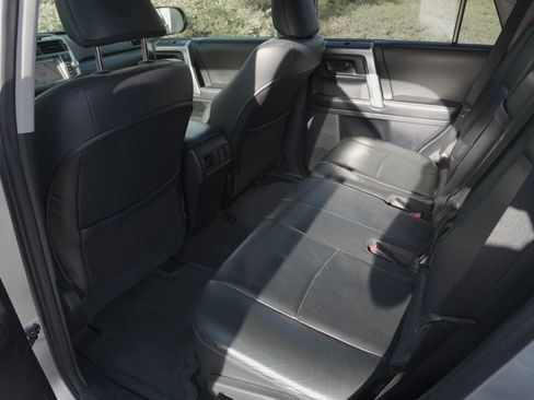 Used 2013 Toyota 4Runner Limited image 7