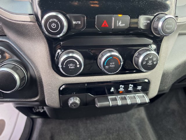 Used 2025 RAM 1500 Tradesman w/ Night Edition AWD/4WD image 18