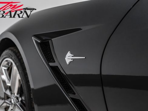 Used 2017 Chevrolet Corvette Stingray Coupe image 22