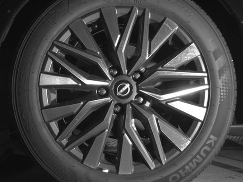 Used 2026 Nissan Altima 2.5 SV FWD image 17