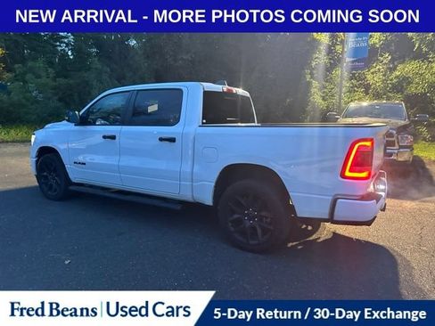Used 2024 RAM 1500 Laramie AWD/4WD image 4