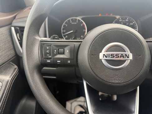 Certified 2021 Nissan Rogue SV AWD/4WD image 18