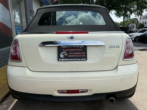 Used 2013 MINI Cooper Convertible image 4