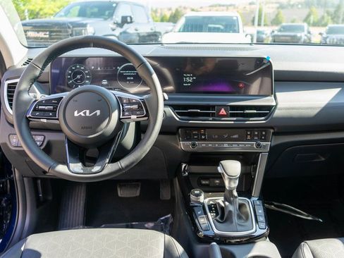 New 2026 Kia Seltos EX w/ EX Sunroof Package AWD/4WD image 14