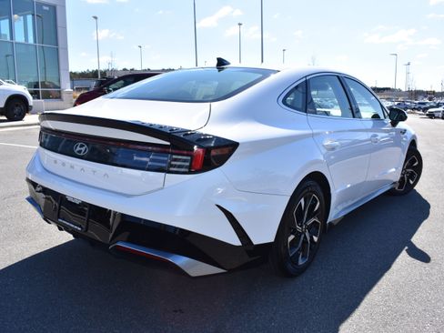 Used 2025 Hyundai Sonata SEL image 9