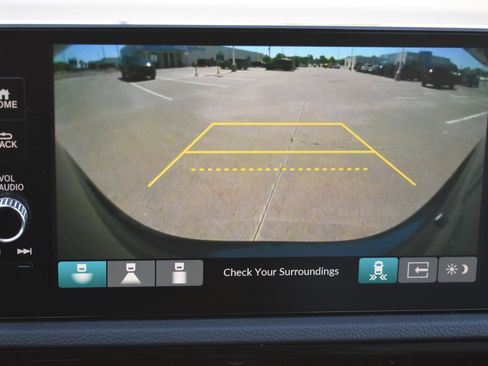 Used 2025 Honda CR-V EX-L image 5