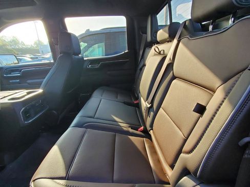 Used 2024 GMC Sierra 1500 Denali w/ Technology Package image 5