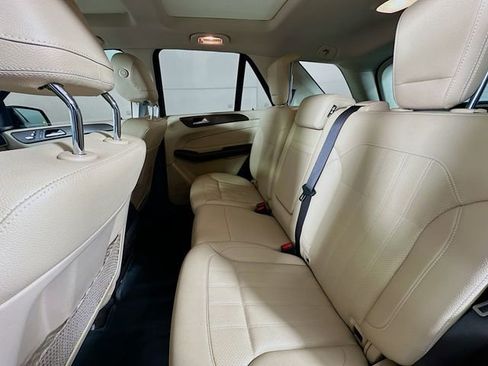 Used 2017 Mercedes-Benz GLE 350 4MATIC image 26