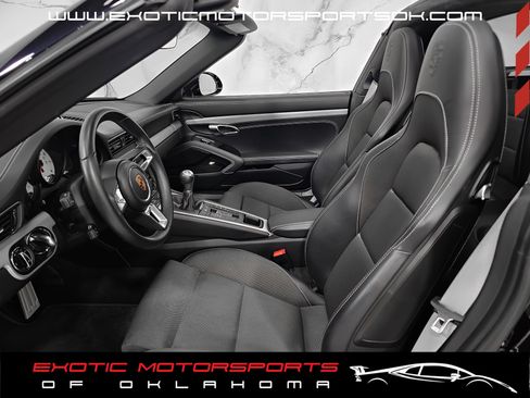 Used 2019 Porsche 911 Targa 4S AWD/4WD image 20
